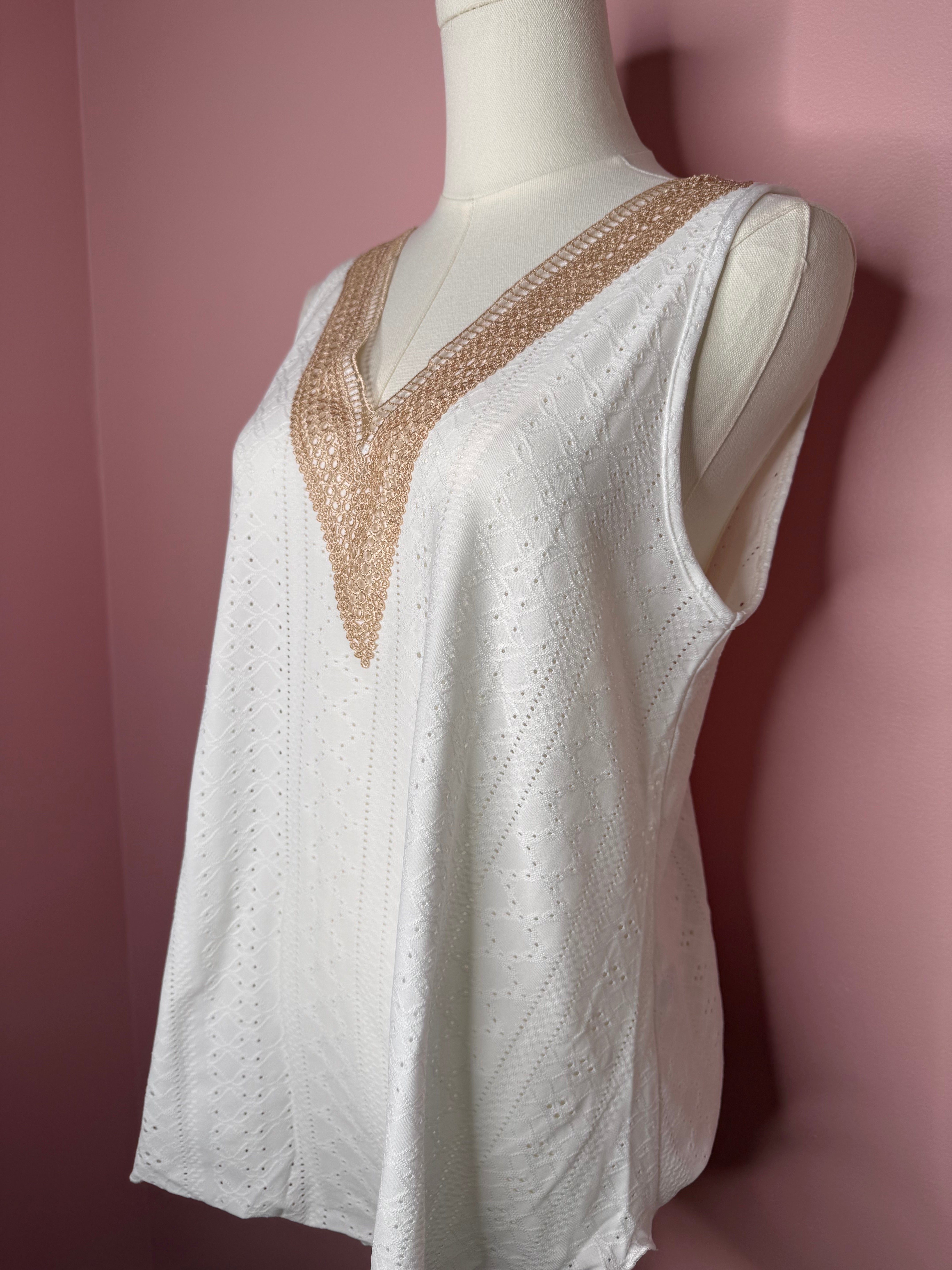 Boho Grace Lace Crochet V-Neck Tank Top