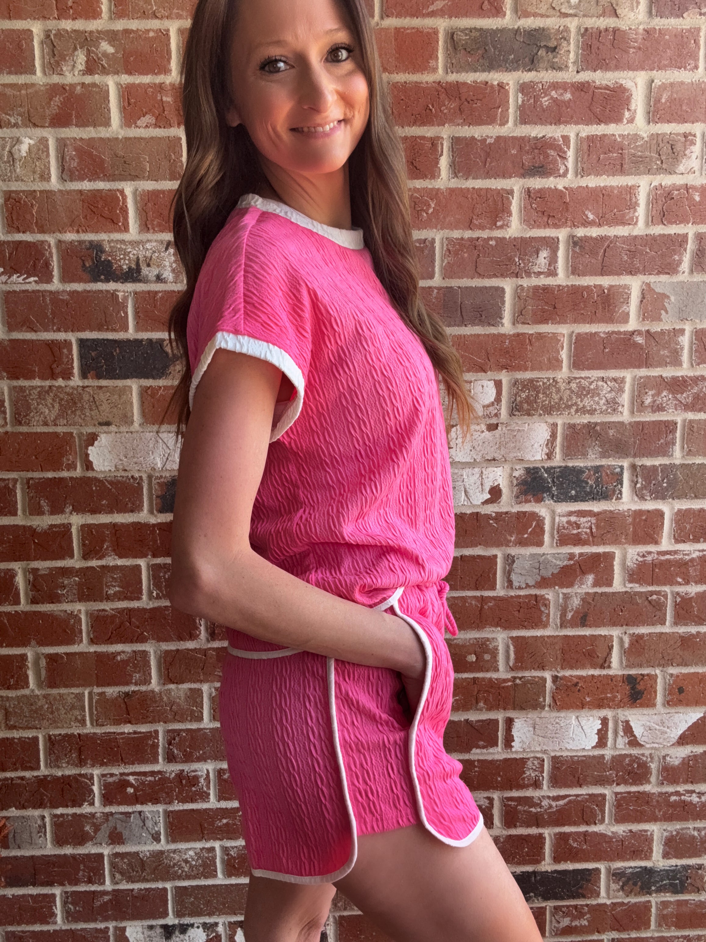 Colorblock Textured Tee & Drawstring Shorts Set