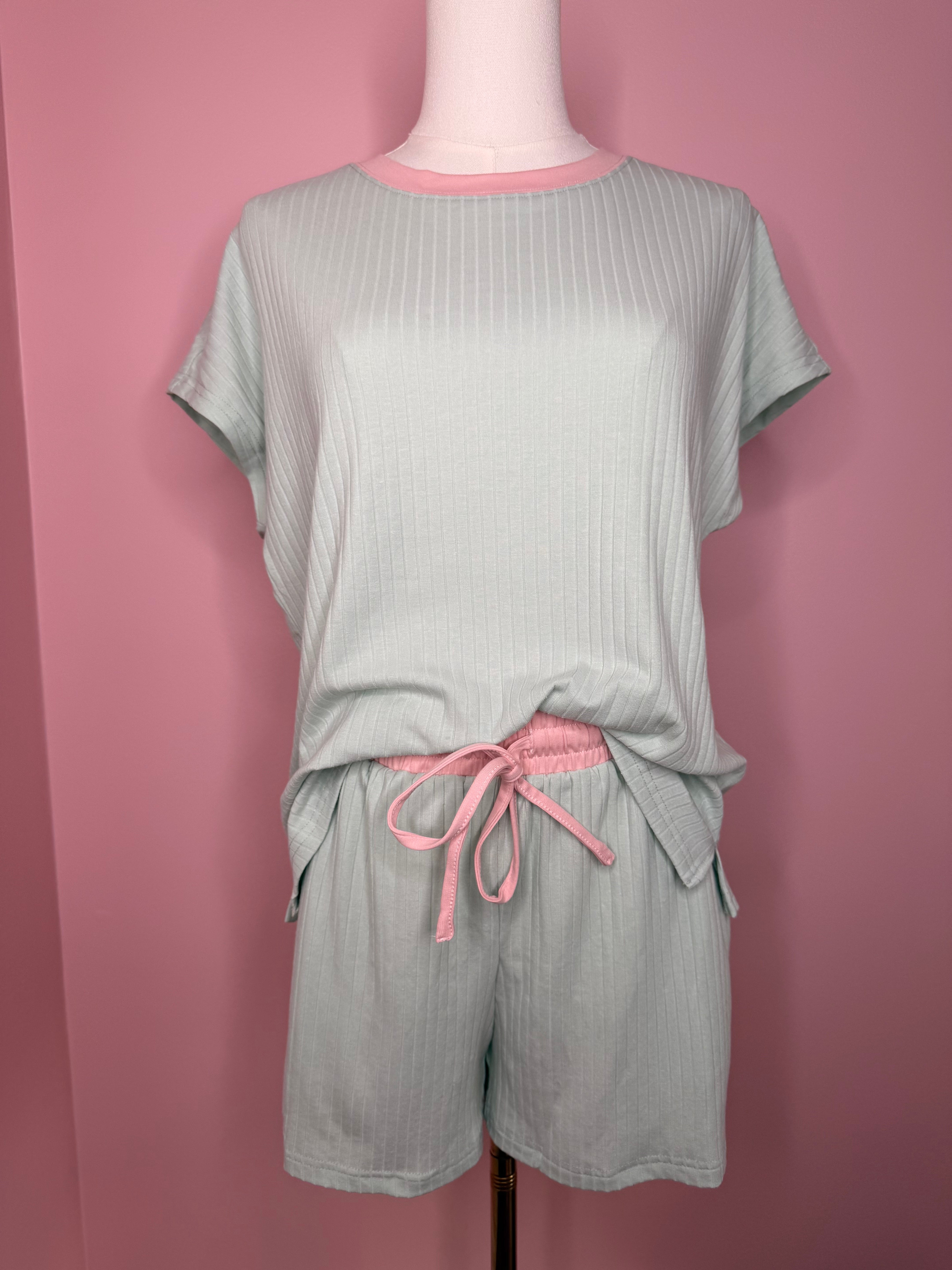 Women’s Colorblock Lounge Set - Short Sleeve Top & Matching Shorts